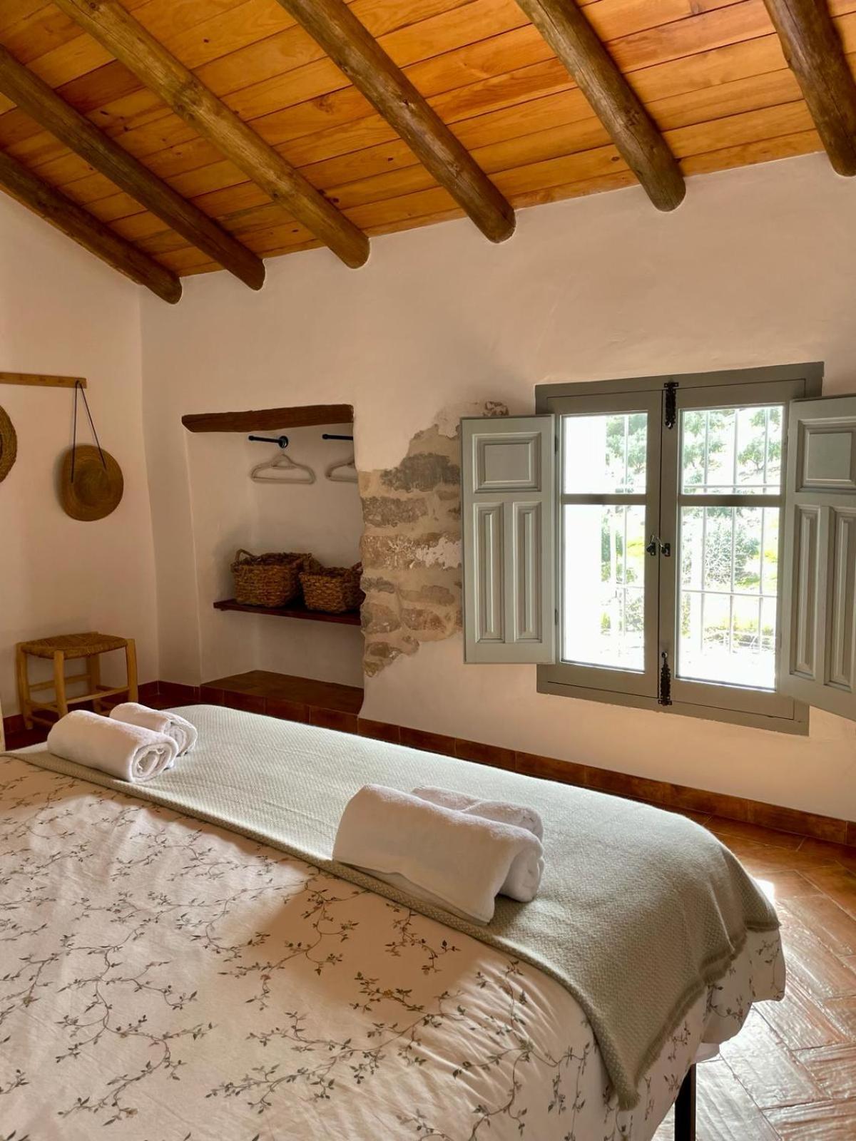 Cortijo Las Angosturas Montefrío Dış mekan fotoğraf